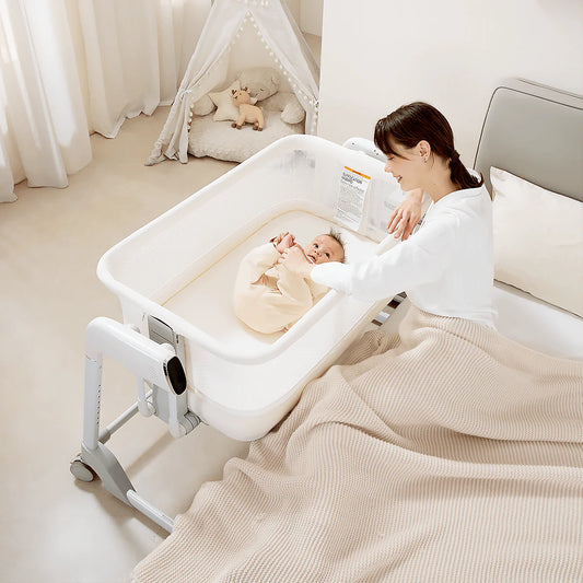 smart baby bassinet with white noise